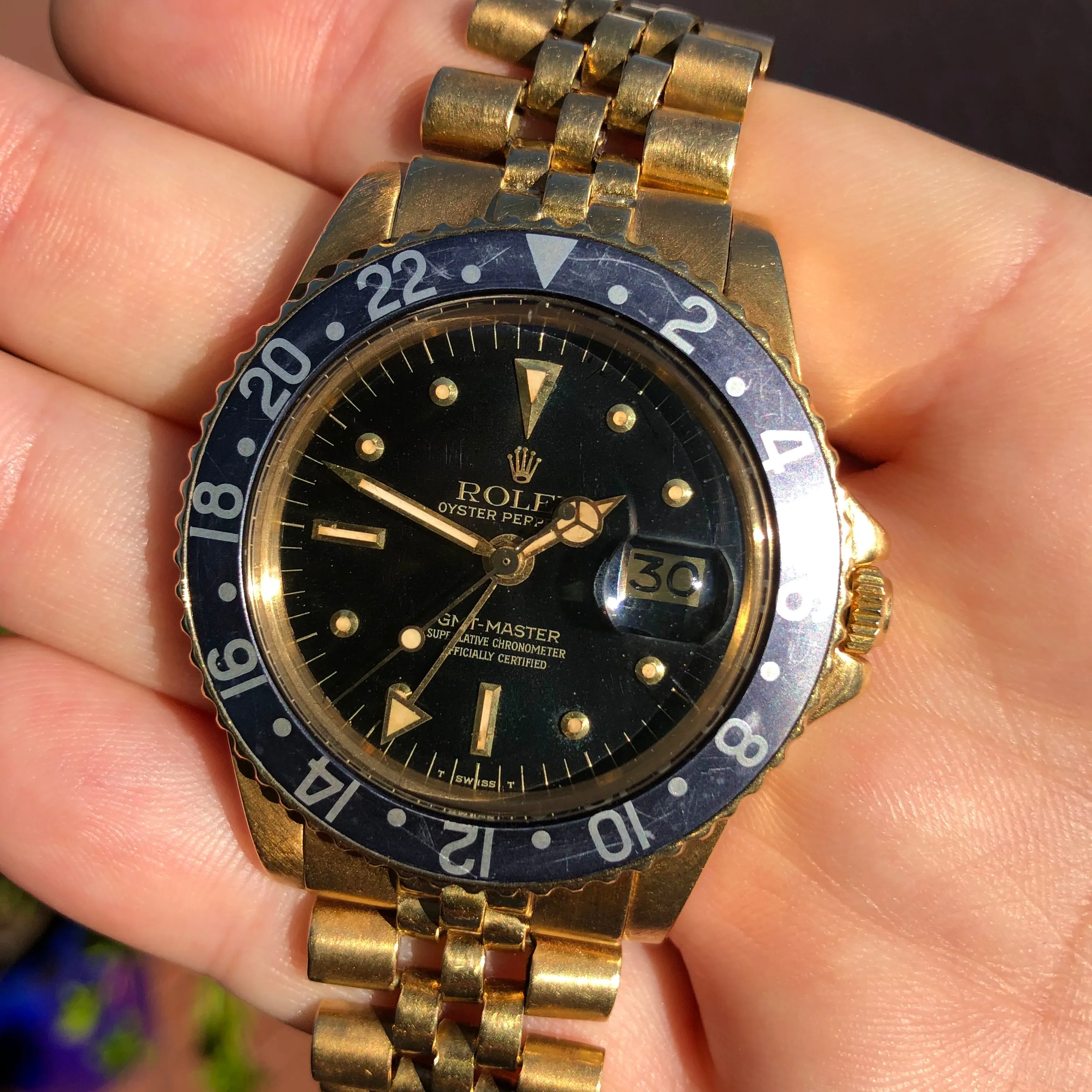 1969 Rolex GMT MASTER 1675 Black Nipple Dial 18K Yellow Gold Automatic Wristwatch