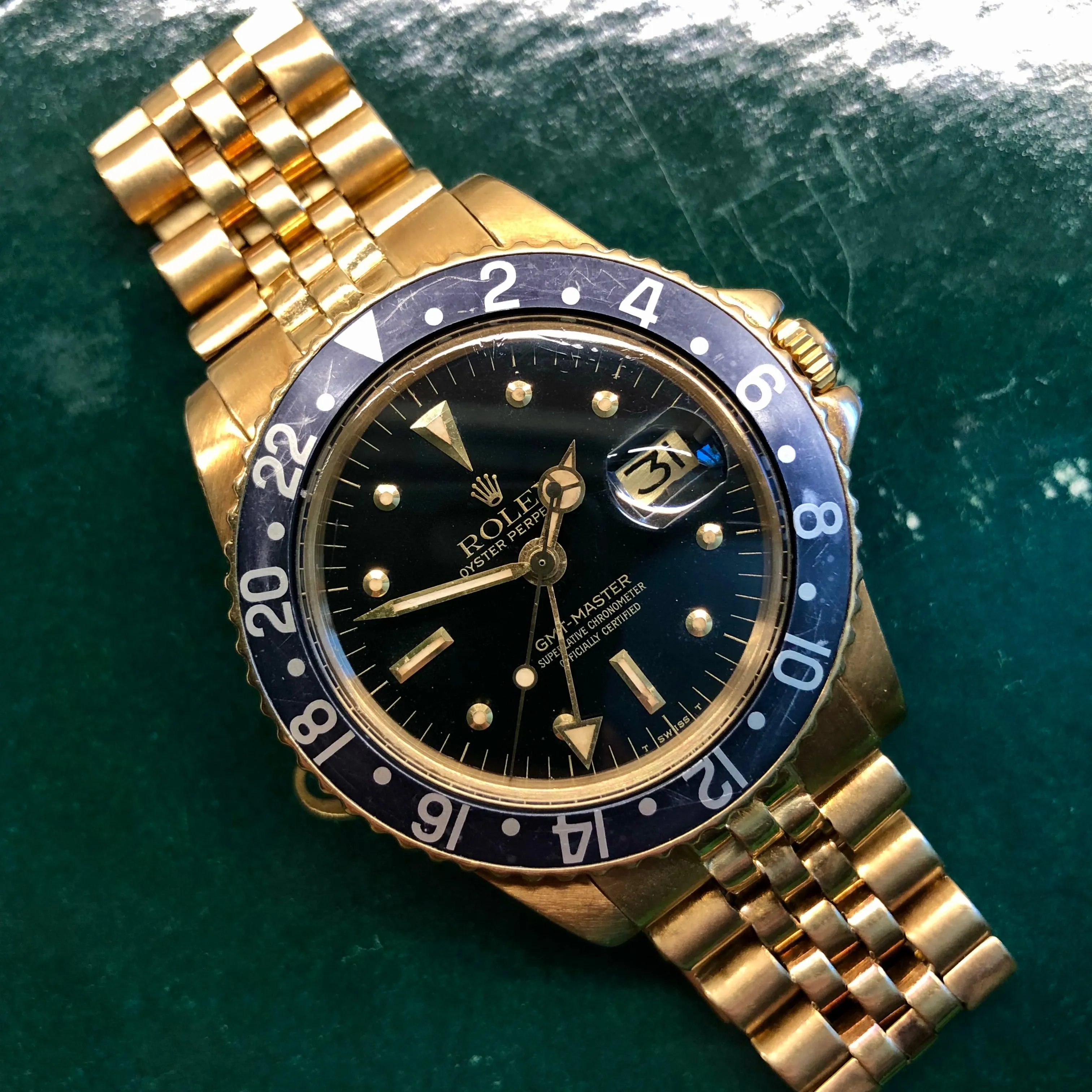 1969 Rolex GMT MASTER 1675 Black Nipple Dial 18K Yellow Gold Automatic Wristwatch