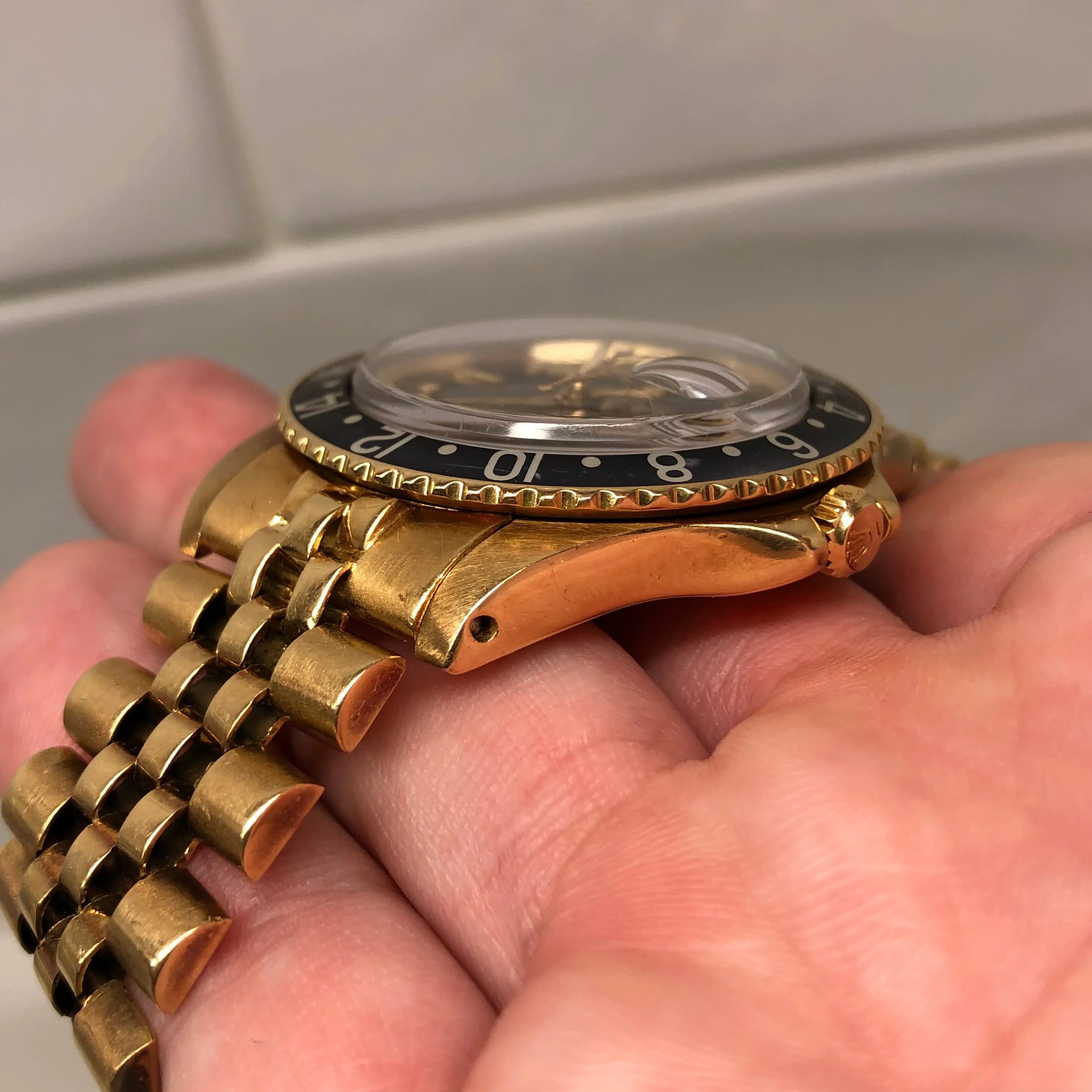 1969 Rolex GMT MASTER 1675 Black Nipple Dial 18K Yellow Gold Automatic Wristwatch