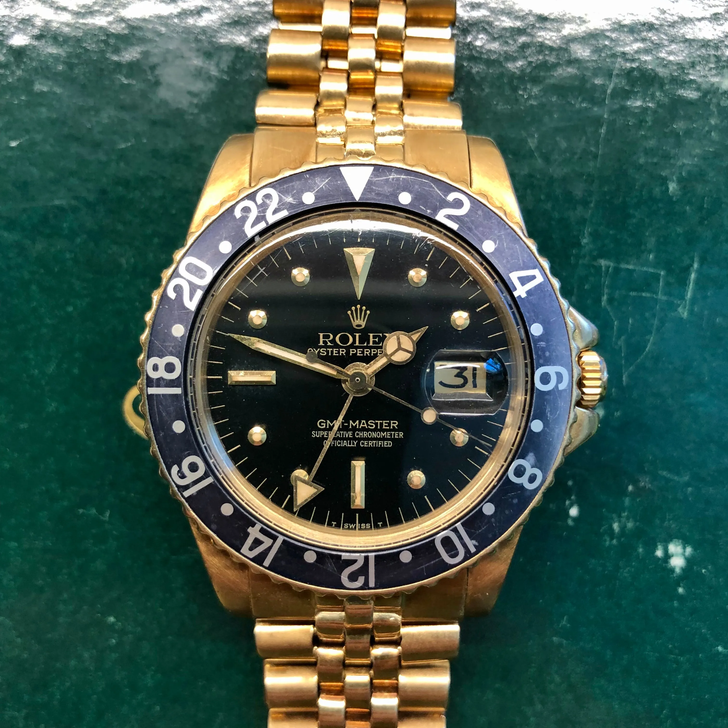 1969 Rolex GMT MASTER 1675 Black Nipple Dial 18K Yellow Gold Automatic Wristwatch