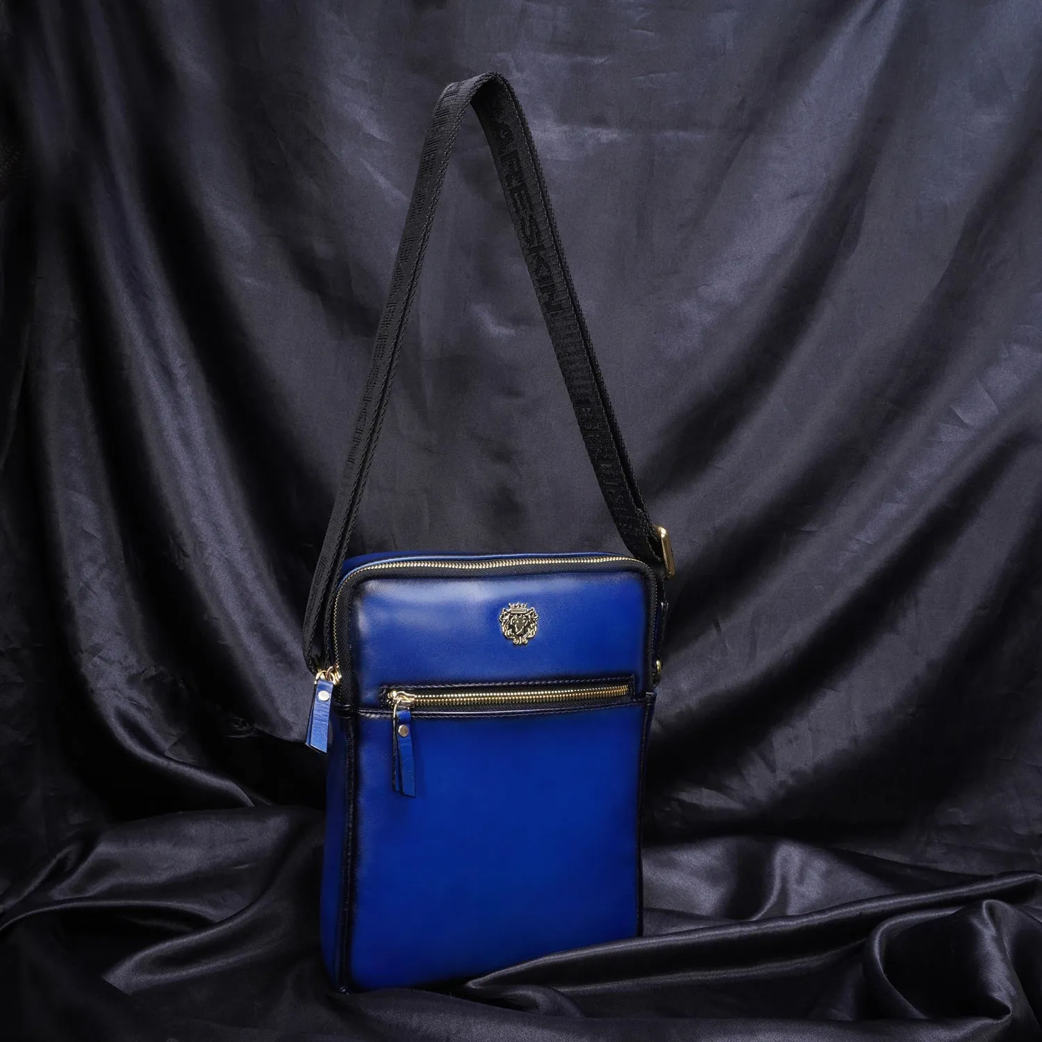 Travel Cross-Body Bag in Blue Leather